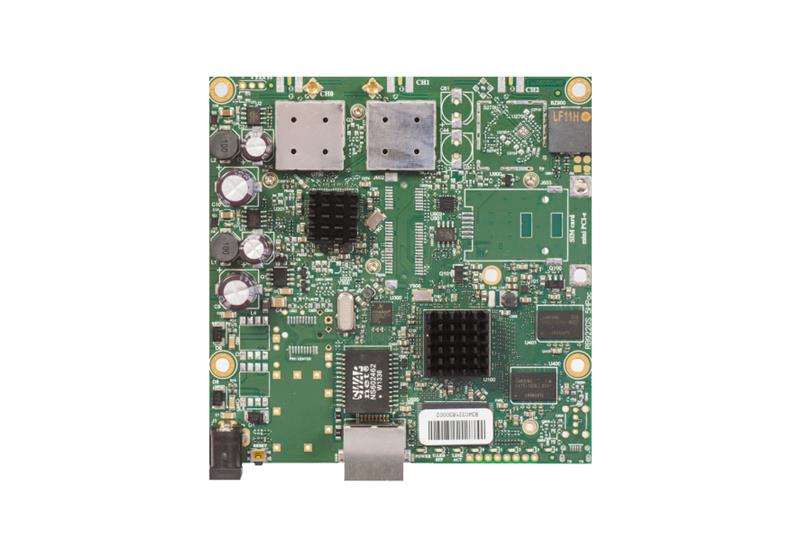 MikroTik RouterBOARD RB911G-5HPacD 802.11ac CPE
